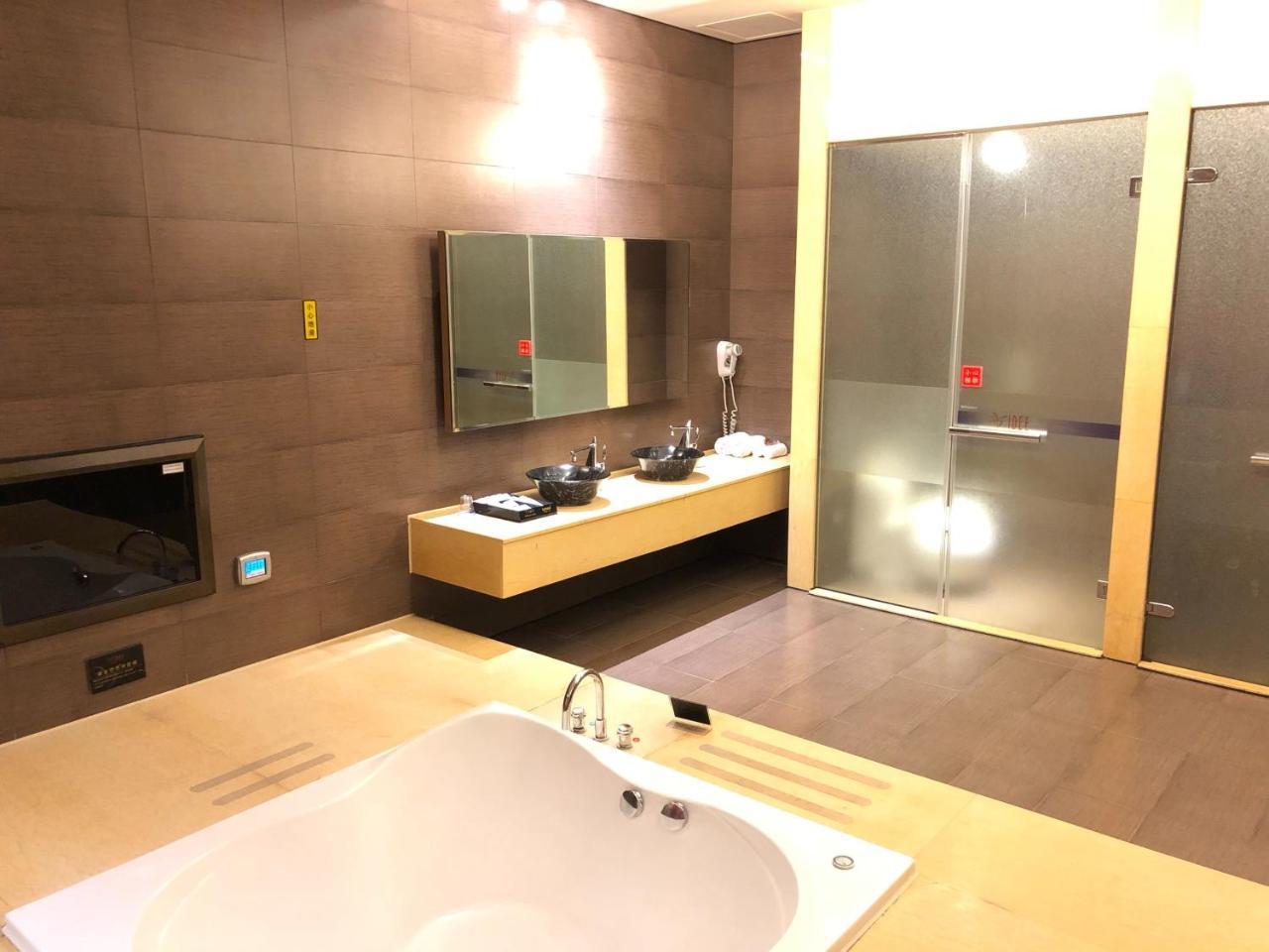 Idee Spa Motel Yangmei エクステリア 写真