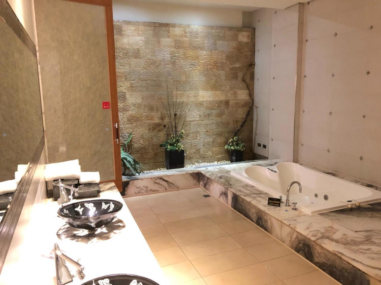 Idee Spa Motel Yangmei エクステリア 写真