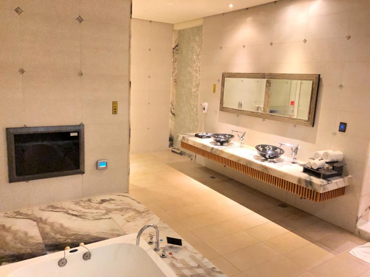 Idee Spa Motel Yangmei エクステリア 写真